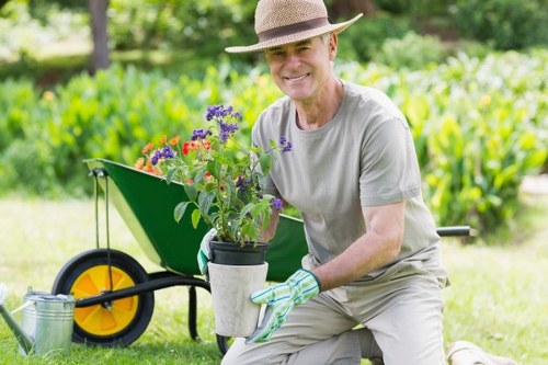 Closing a complaint in a landscaping service process